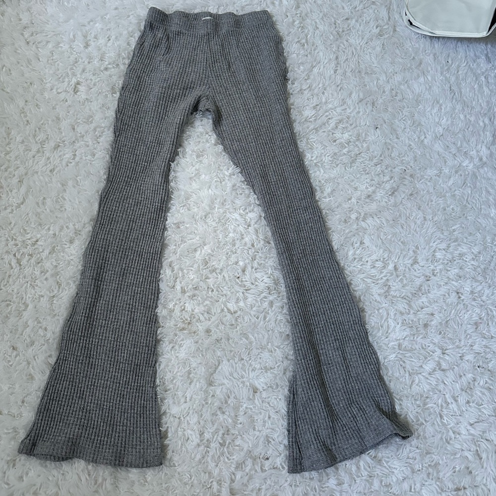 SIZE S gray garage waffle knit flare pants